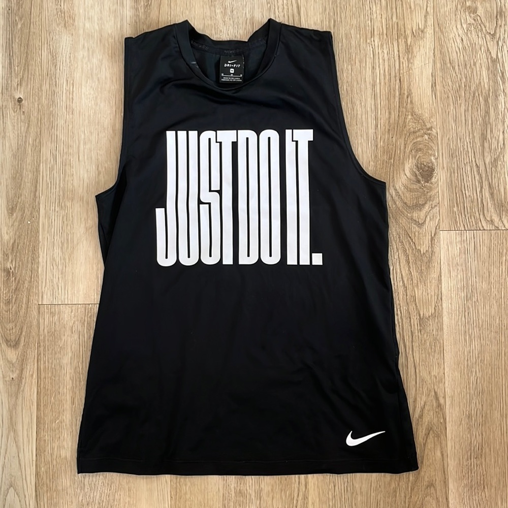 Nike athletic top